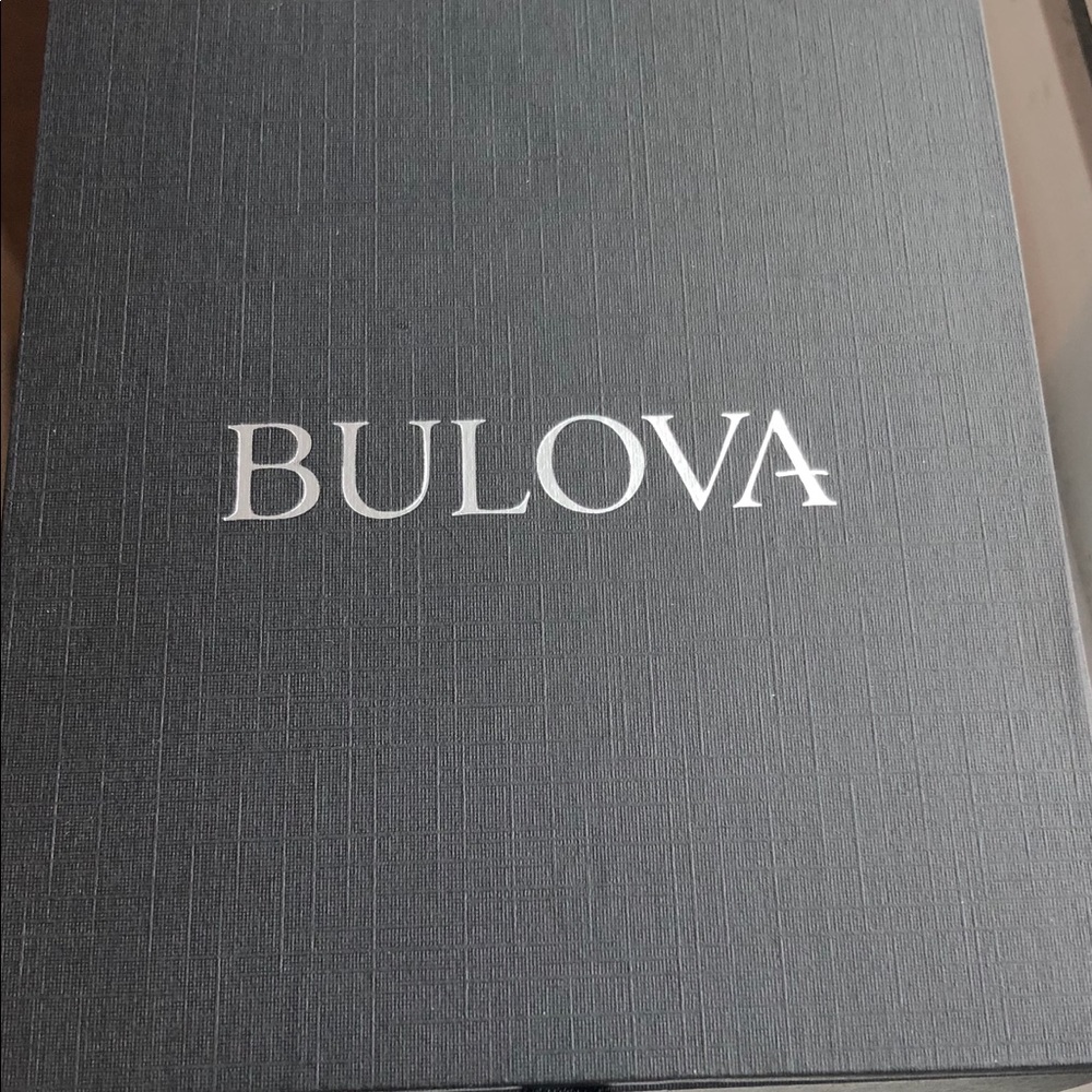 Men’s Gold tone Bulova Chronograph Watch - Picture 6 of 8